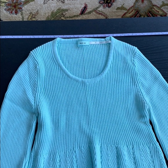 Scoop neck crop sweater - Picture 4 of 6